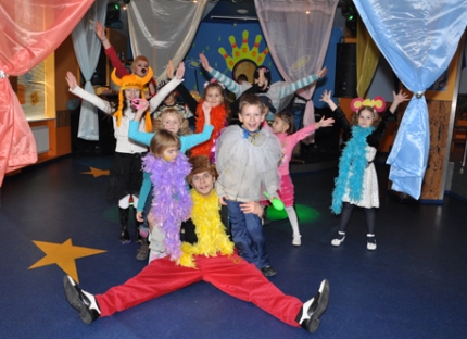 Детские праздники в отеле «Украина»